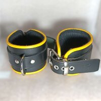 R&Co Ankle Restraints Colour Piping