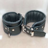 R&amp;Co Ankle Restraints Colour Piping